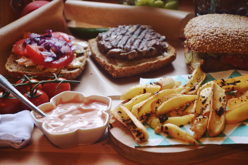 fit burgery wołowe z warzywami