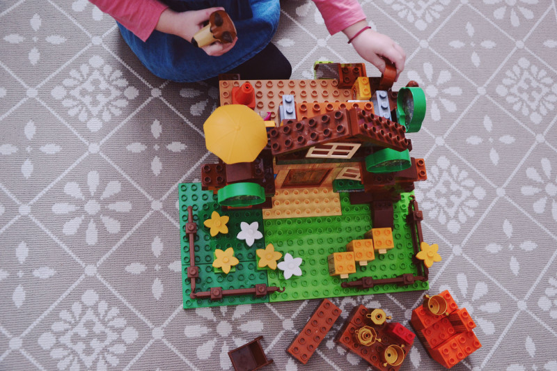 klocki PlayBIG domek niedźwiedzia