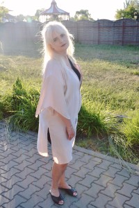 wysmuklające stylizacje na lato