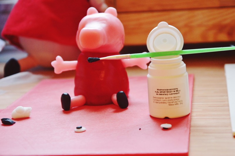lukrowy tort świnka Peppa DIY