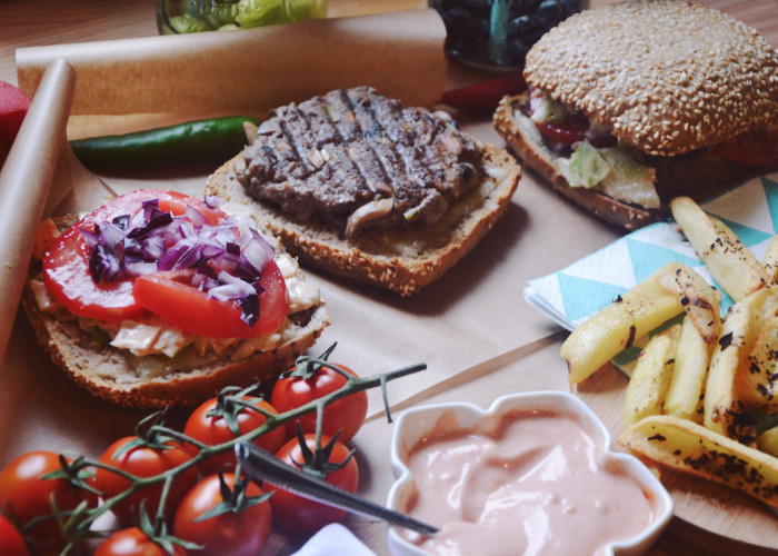 fit burgery wołowe z warzywami
